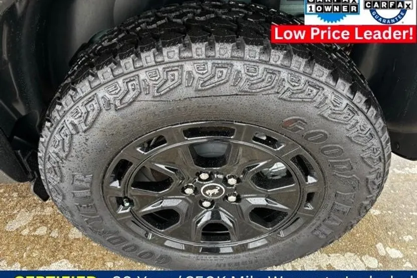 2025 Ford Bronco Sport Outer Banks photo 1