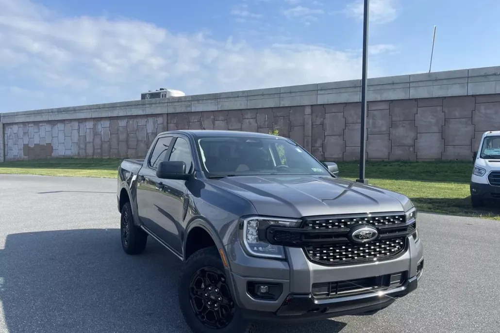 2025 Ford Ranger XLT photo 1