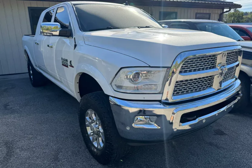 2018 Ram 2500 Laramie photo 1
