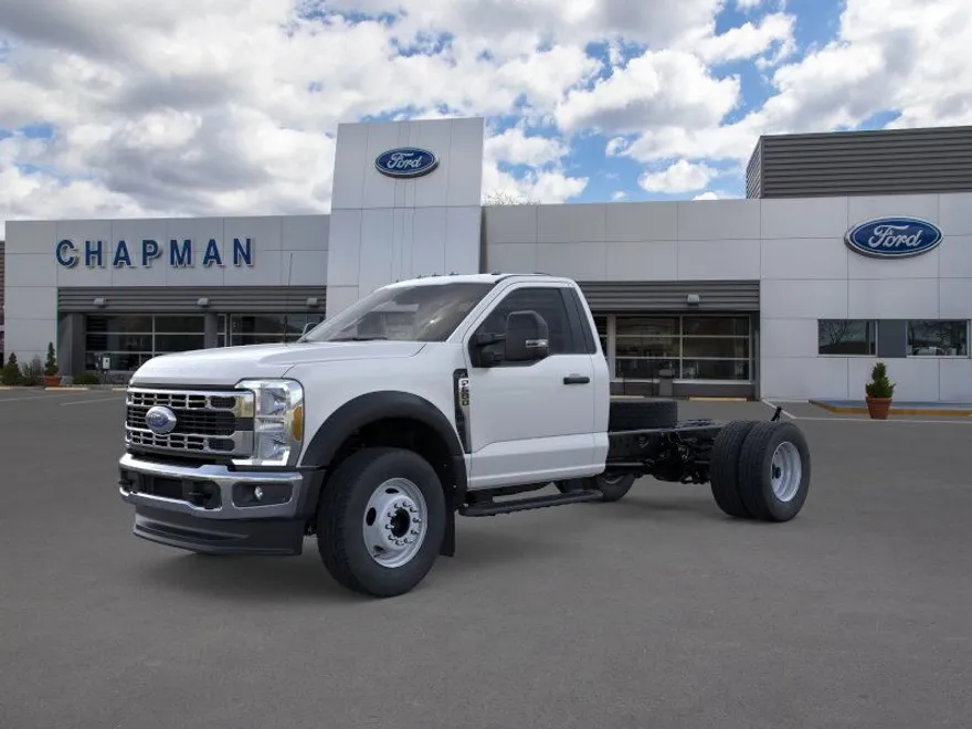 2026 Ford F-600 photo 1