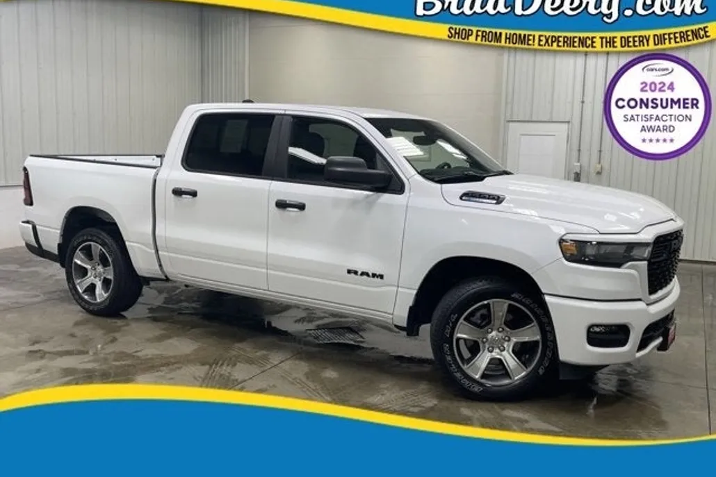 2025 Ram 1500 Tradesman photo 1