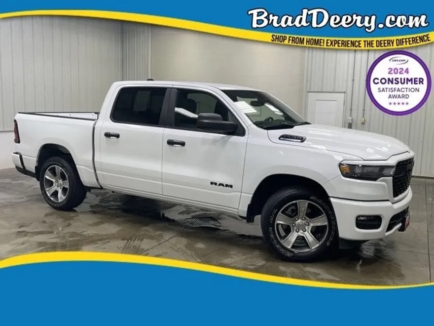 2025 Ram 1500 Tradesman photo 1