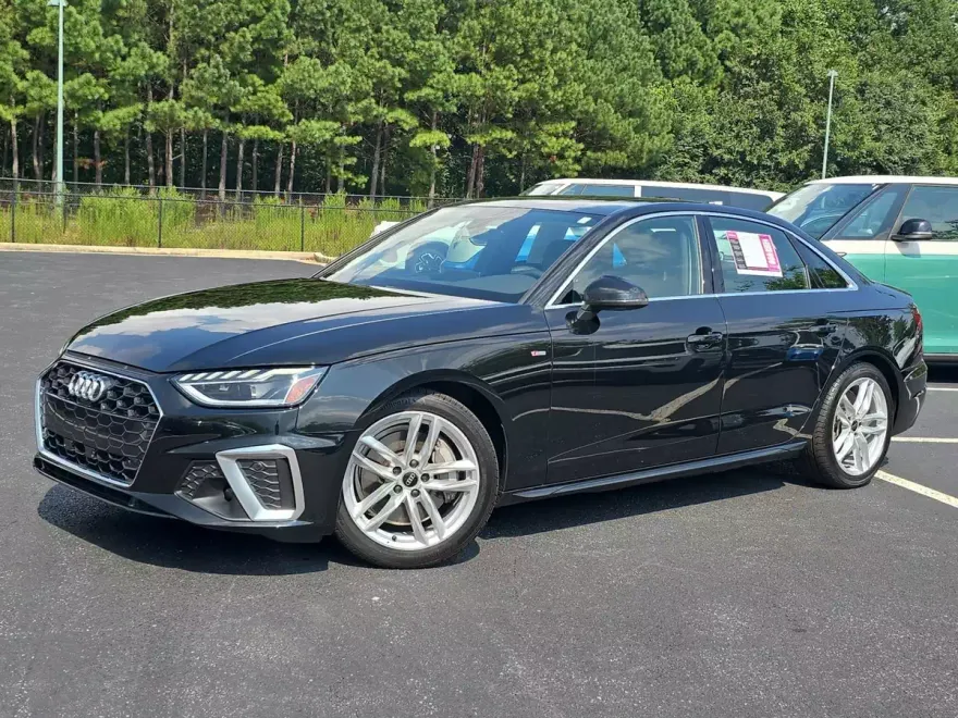 2024 Audi A4 S line Premium Plus photo 1