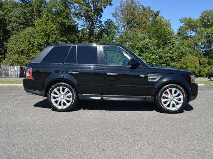 2011 Land Rover Range Rover Sport SuperCharged photo 1