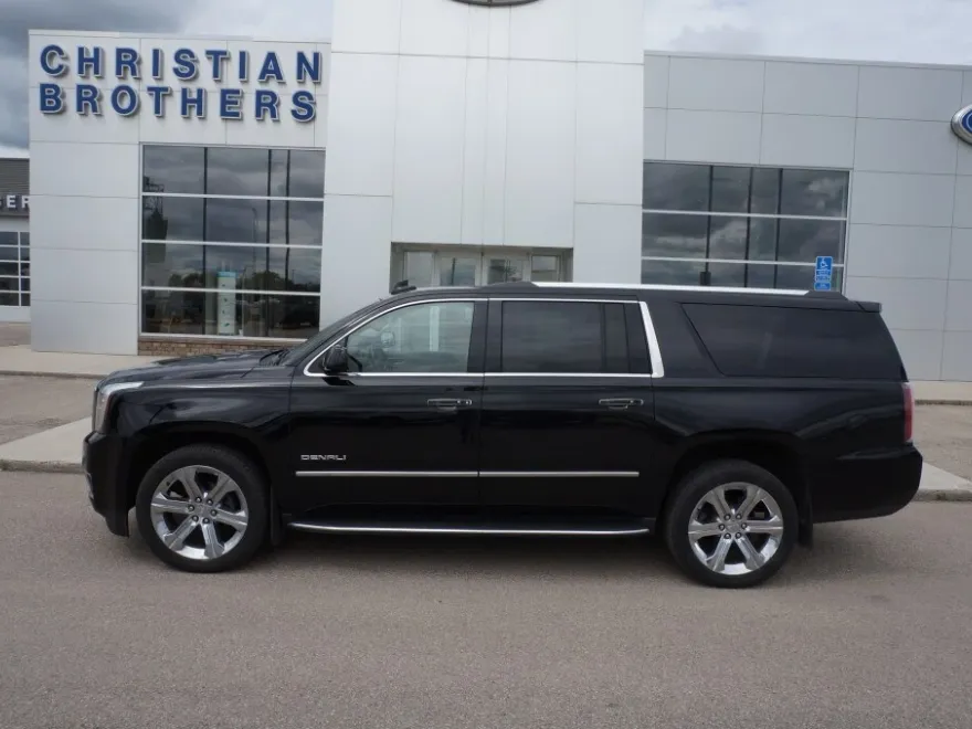 2018 Gmc Yukon XL Denali photo 1
