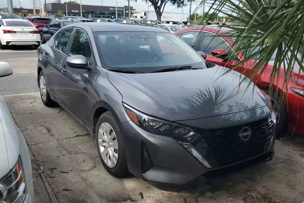 2024 Nissan Sentra S photo 1