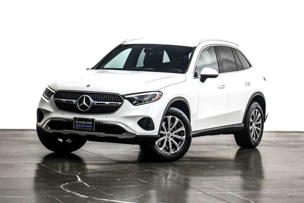 2025 Mercedes Benz GLC 300 photo 1