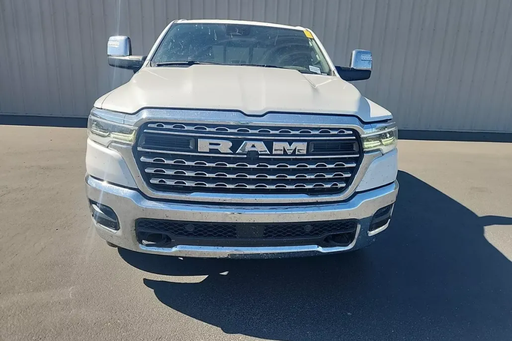2025 Ram 1500 Limited photo 1