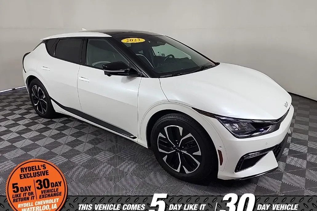 2023 Kia EV6 GT-Line photo 1