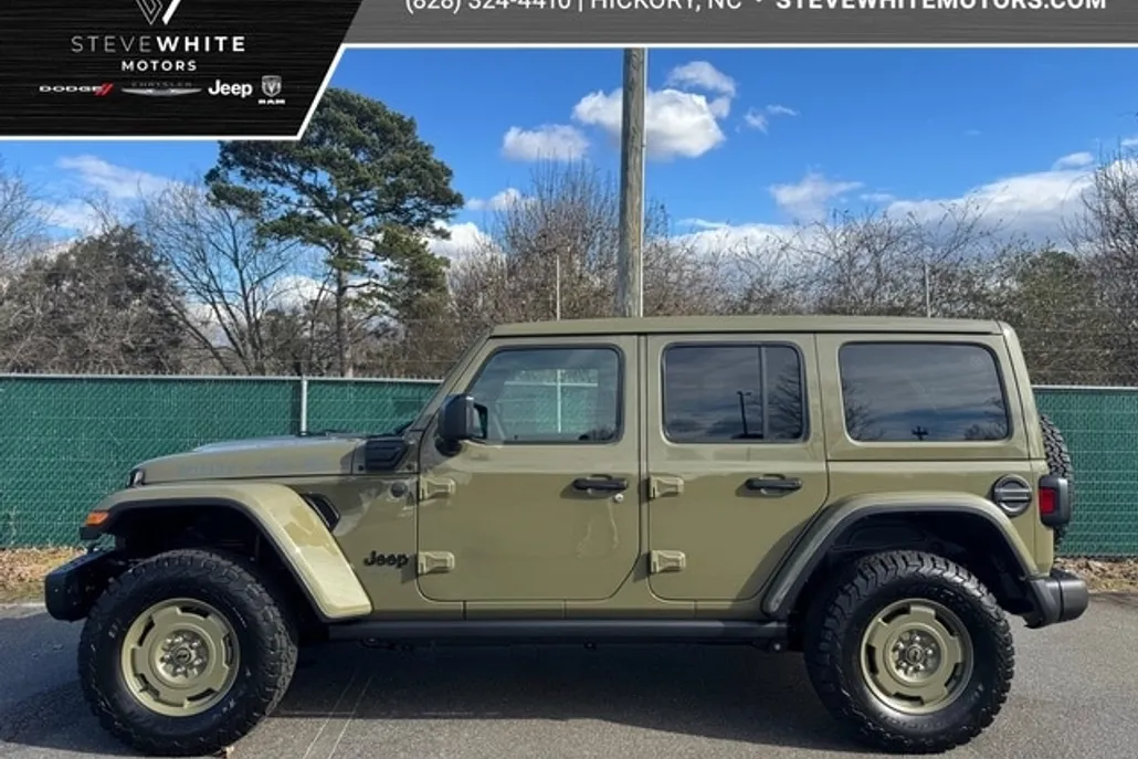2025 Jeep Wrangler 4xe Willys photo 1