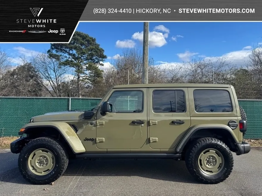 2025 Jeep Wrangler 4xe Willys photo 1