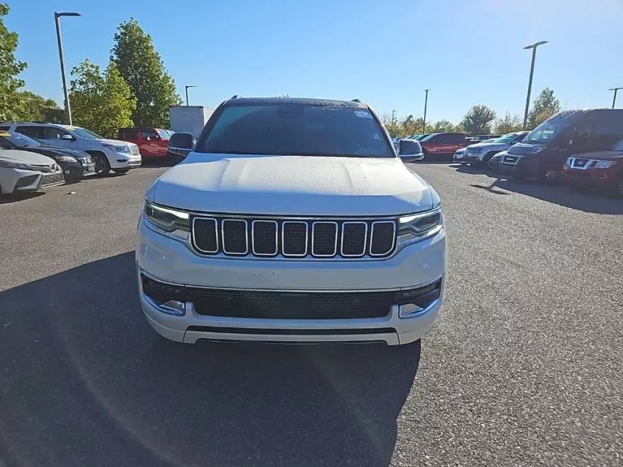 2022 Jeep Wagoneer Series III photo 1