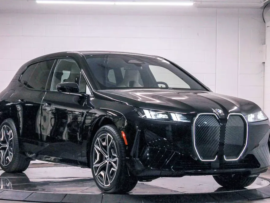 2026 Bmw iX photo 1