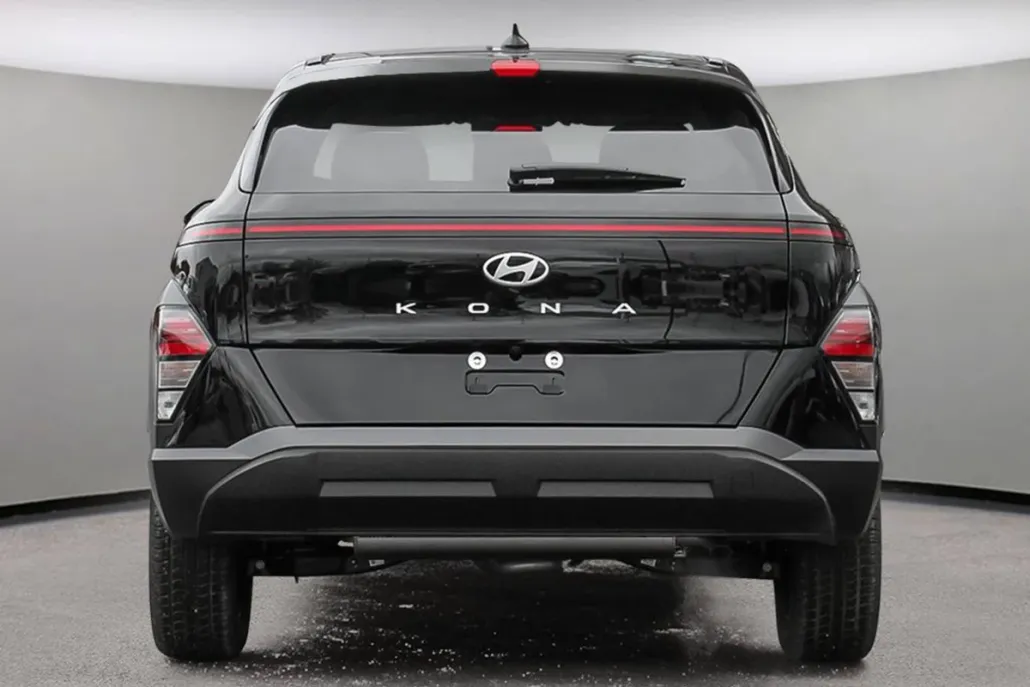 2026 Hyundai Kona SE photo 1