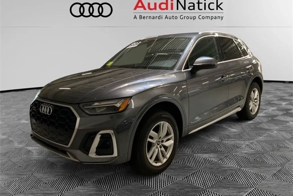 2022 Audi Q5 45 S line Premium photo 1