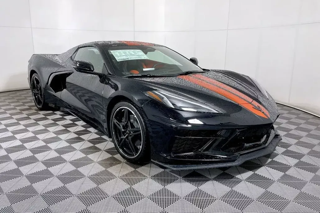 2025 Chevrolet Corvette Stingray 3LT photo 1
