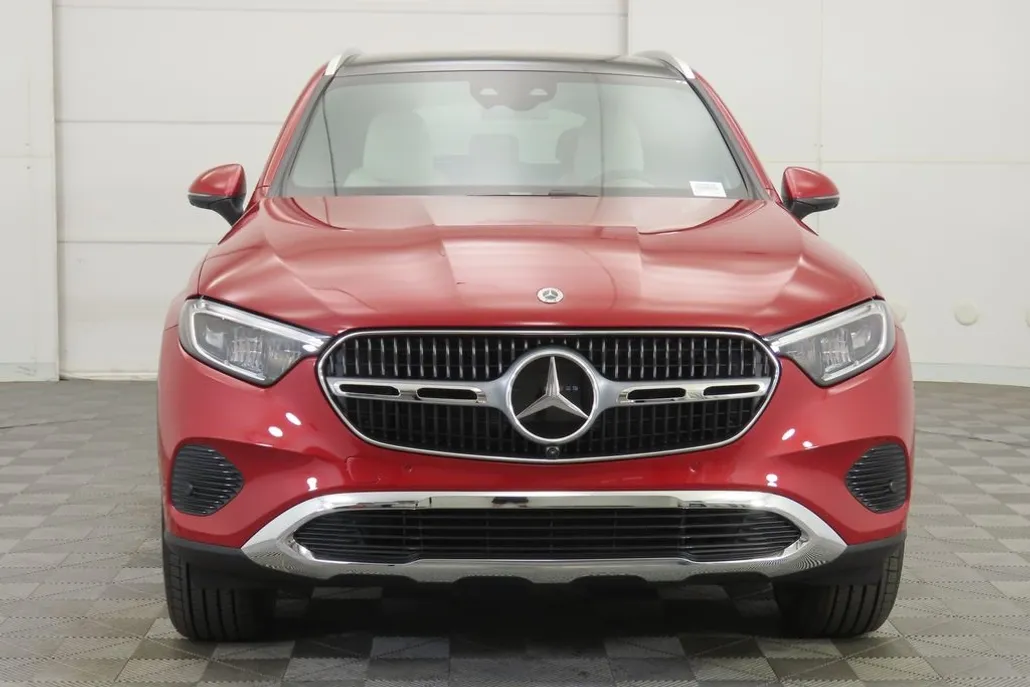 2026 Mercedes Benz GLC 350e 4MATIC photo 1