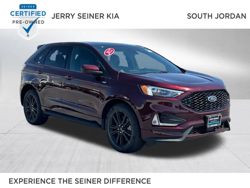 2022 Ford Edge ST-Line photo 1