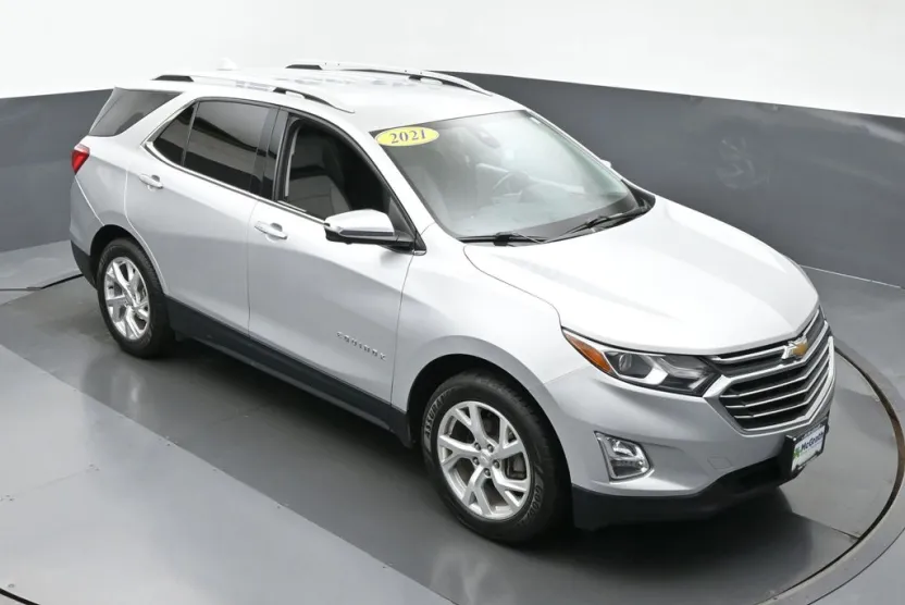 2021 Chevrolet Equinox Premier photo 1