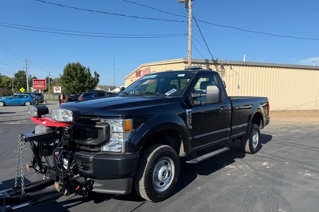 2021 Ford F-250 XL photo 1