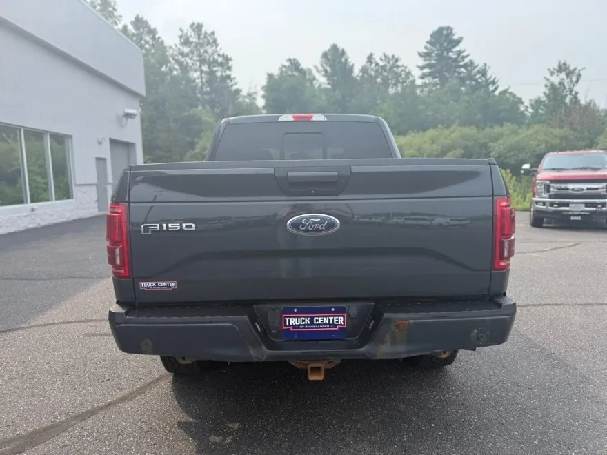 2017 Ford F-150 XLT photo 1