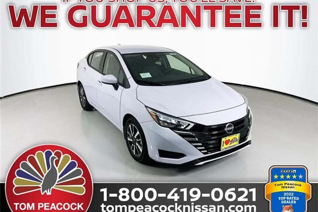 2025 Nissan Versa SV photo 1