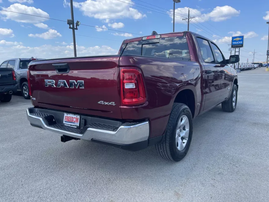 2025 Ram 1500 Tradesman photo 1