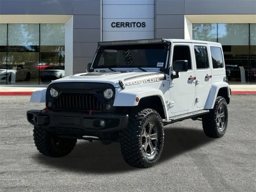 2017 Jeep Wrangler Unlimited Rubicon Recon photo 1