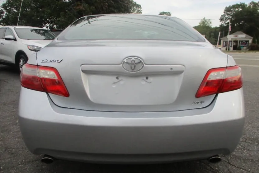 2007 Toyota Camry XLE V6 photo 1