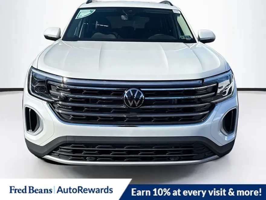 2026 Volkswagen Atlas SE photo 1