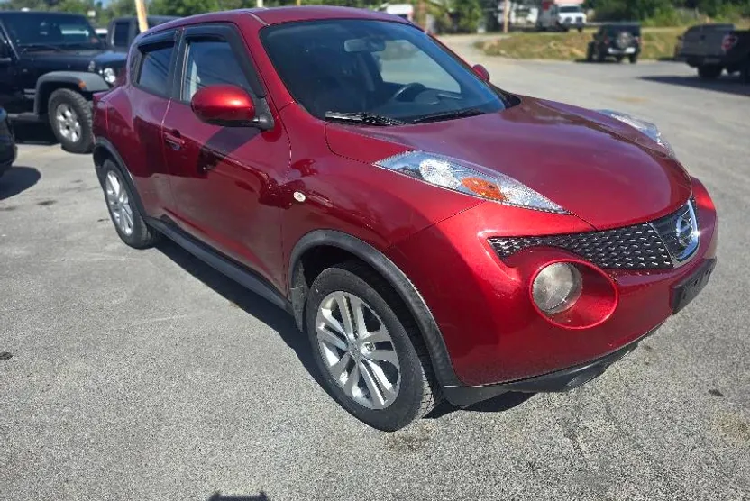 2012 Nissan Juke S photo 1