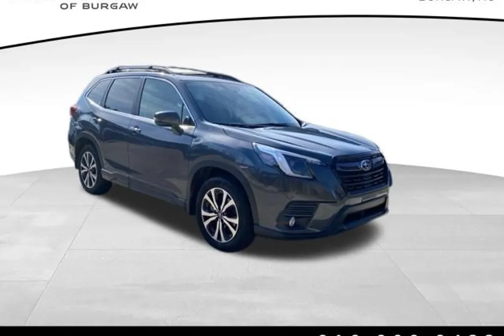 2022 Subaru Forester Limited photo 1