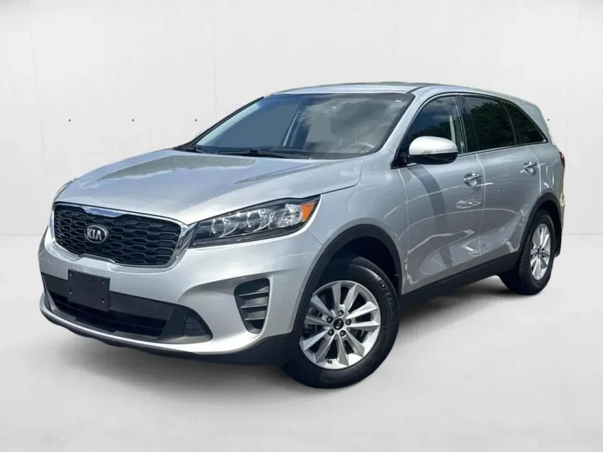 2019 Kia Sorento LX photo 1