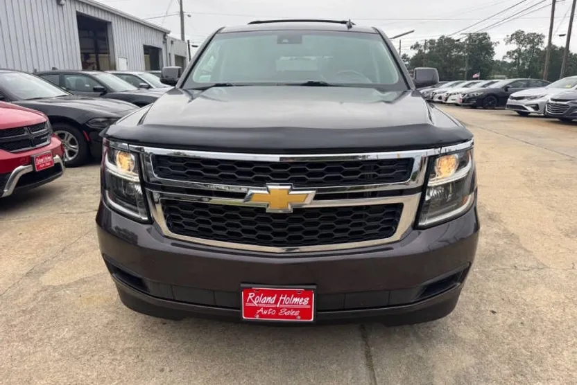 2015 Chevrolet Tahoe LT photo 1