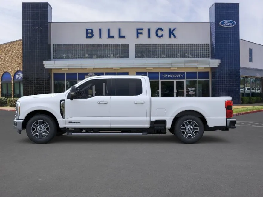 2026 Ford F-250 Lariat photo 1