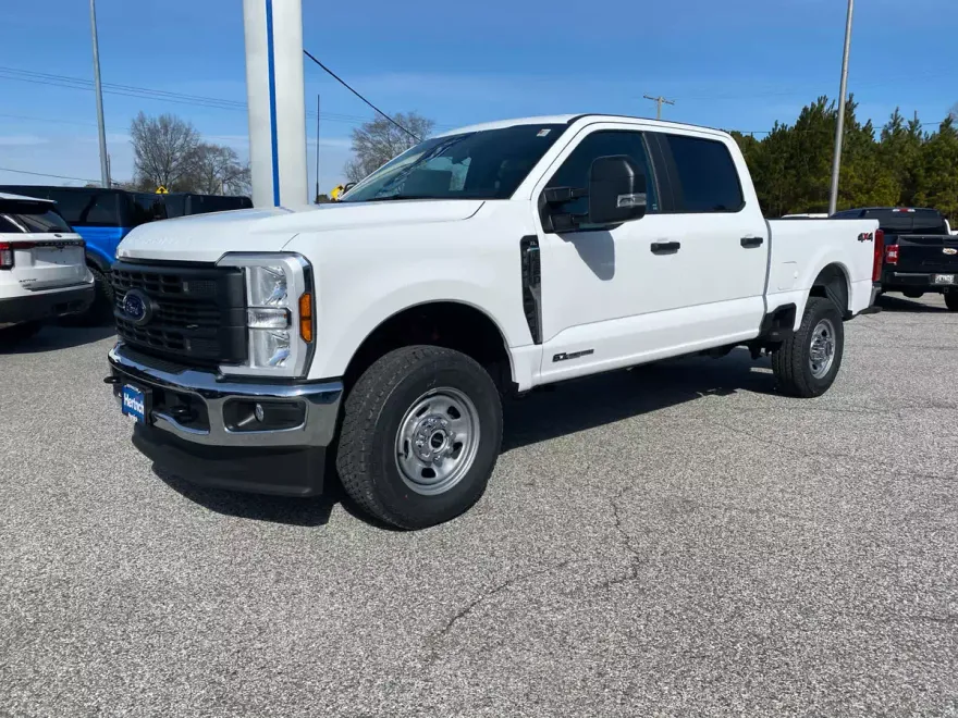 2025 Ford F-350 XL photo 1
