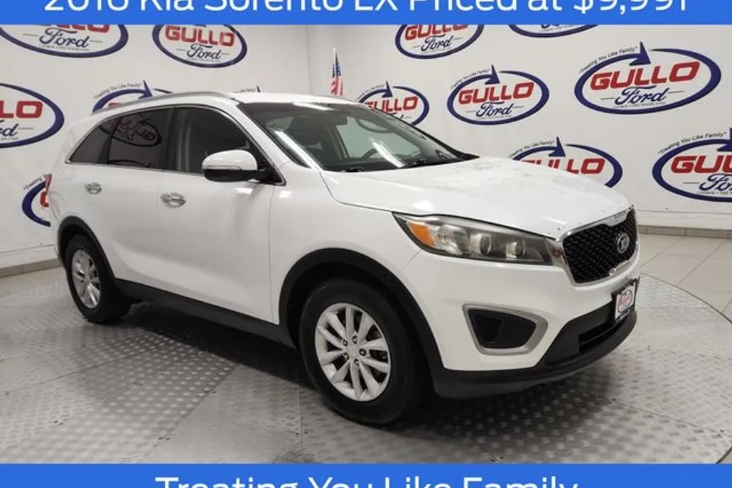 2016 Kia Sorento LX photo 1