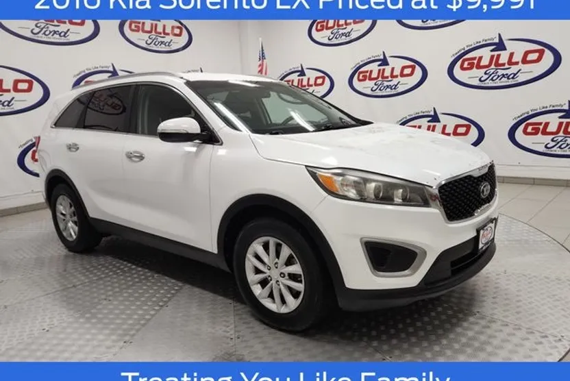 2016 Kia Sorento LX photo 1