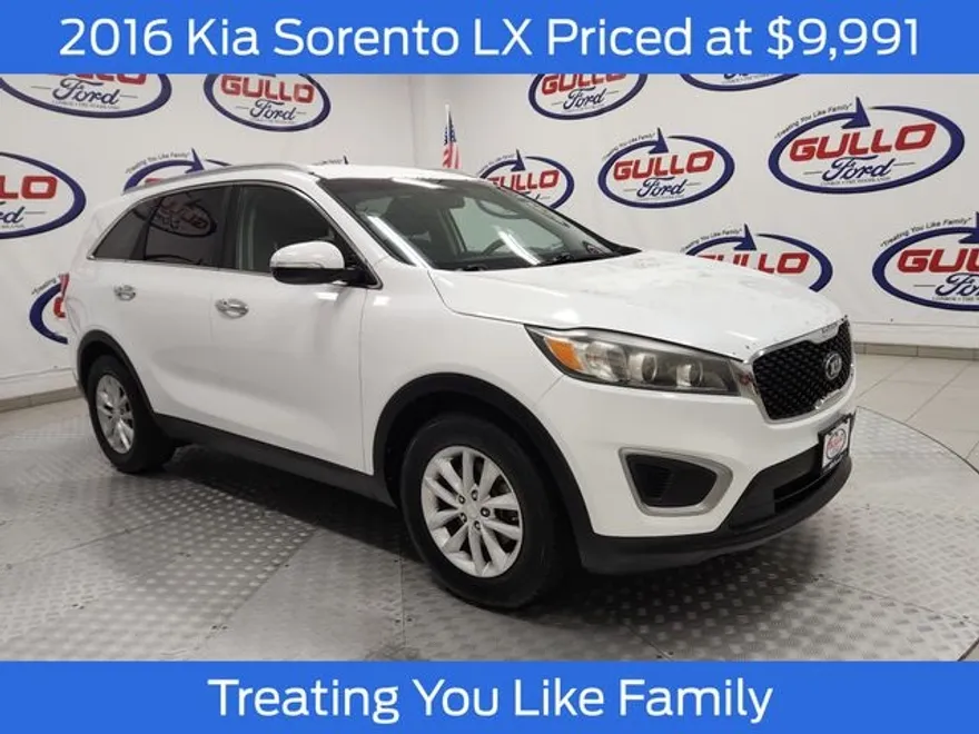 2016 Kia Sorento LX photo 1