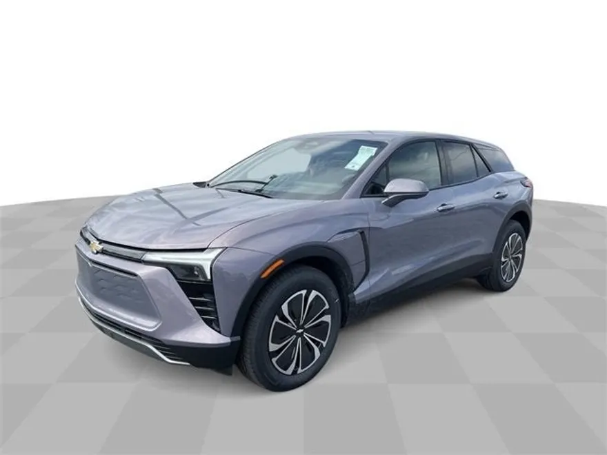 2025 Chevrolet Blazer EV photo 1