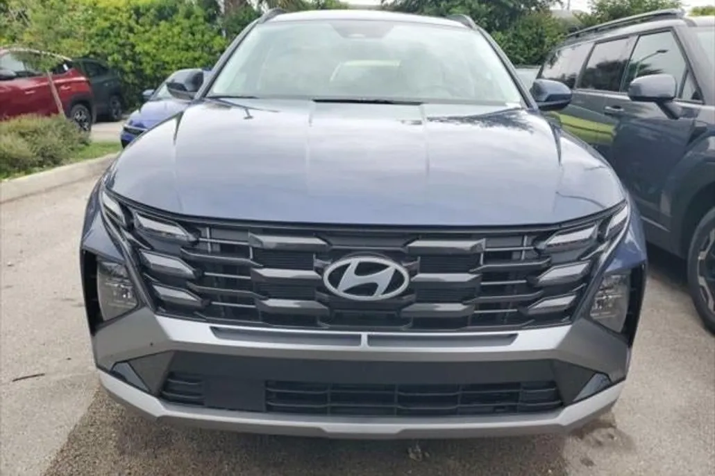 2026 Hyundai Tucson SEL photo 1