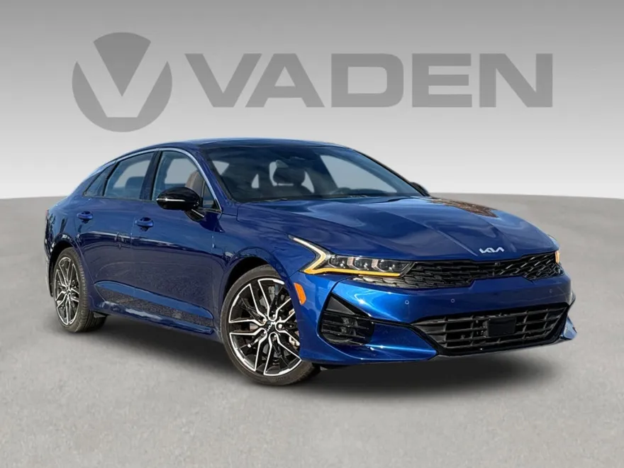 2023 Kia K5 GT photo 1