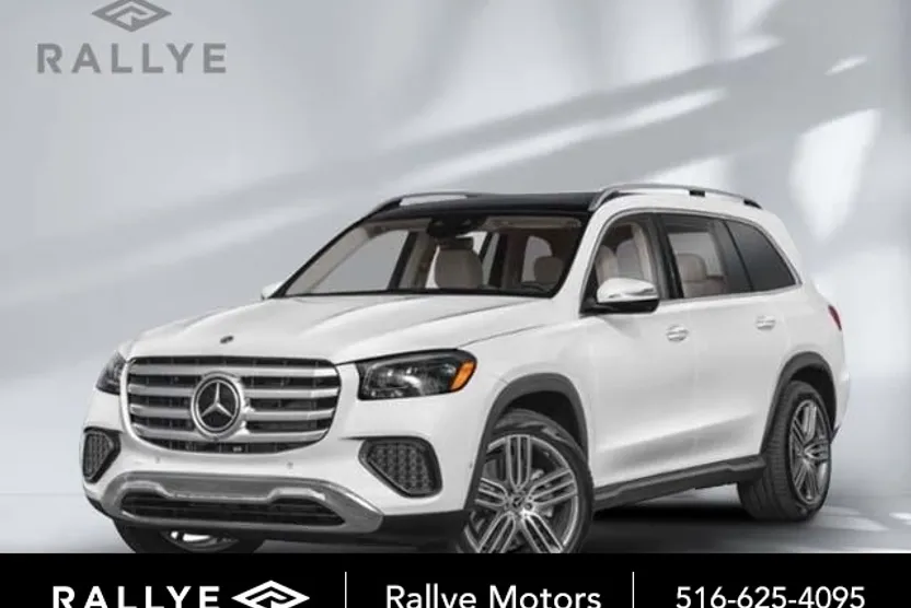 2026 Mercedes Benz GLS 450 4MATIC photo 1