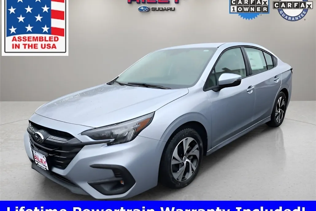 2025 Subaru Legacy Premium photo 1