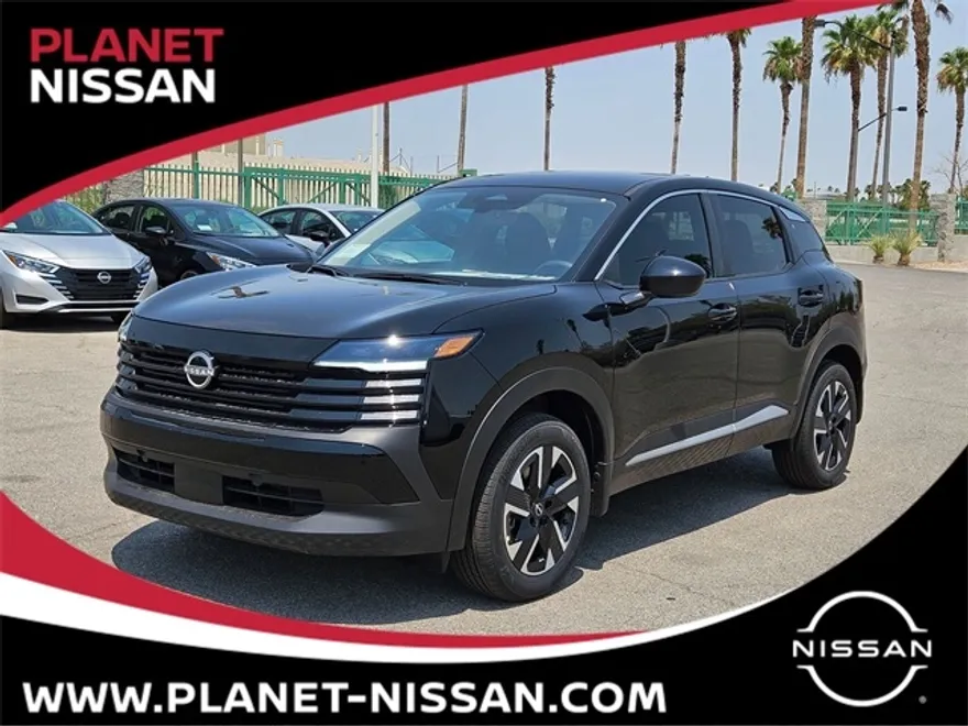 2025 Nissan Kicks SV photo 1