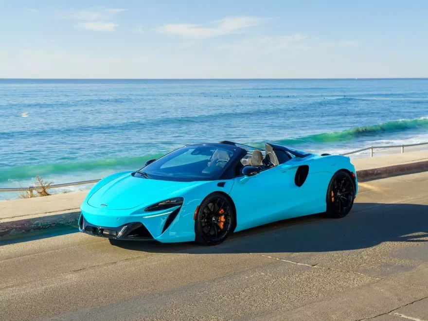 2025 Mclaren ARTURA Spider photo 1