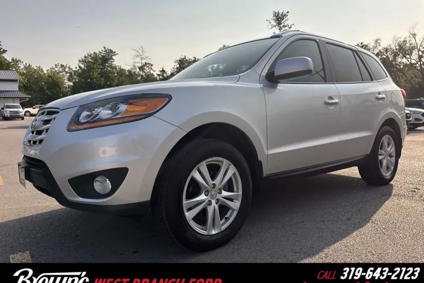 2011 Hyundai Santa Fe Limited photo 1