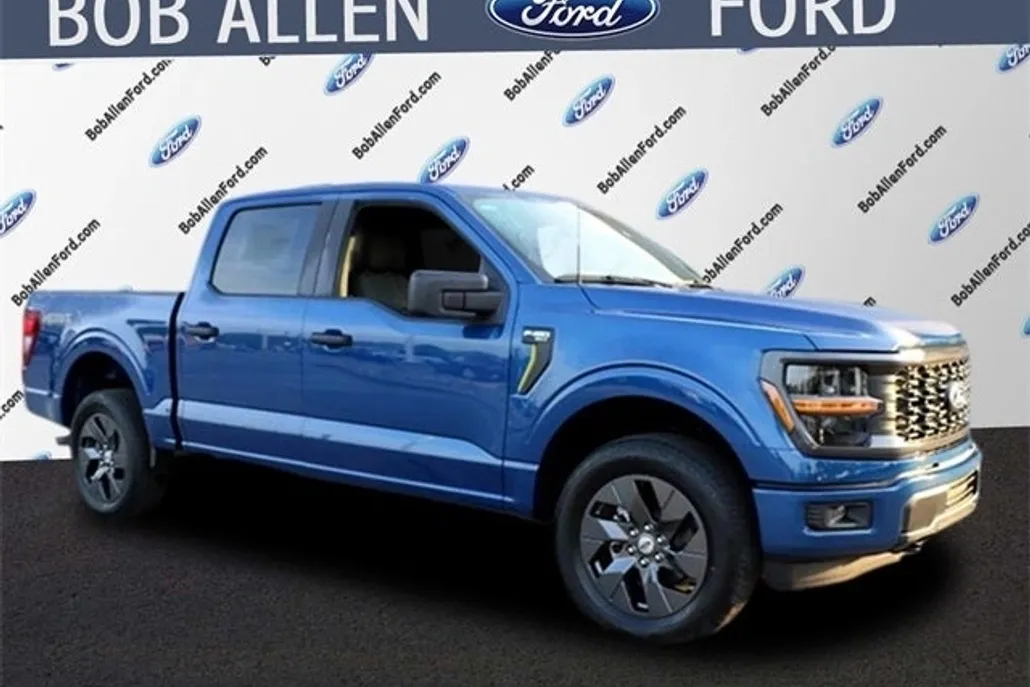 2025 Ford F-150 STX photo 1