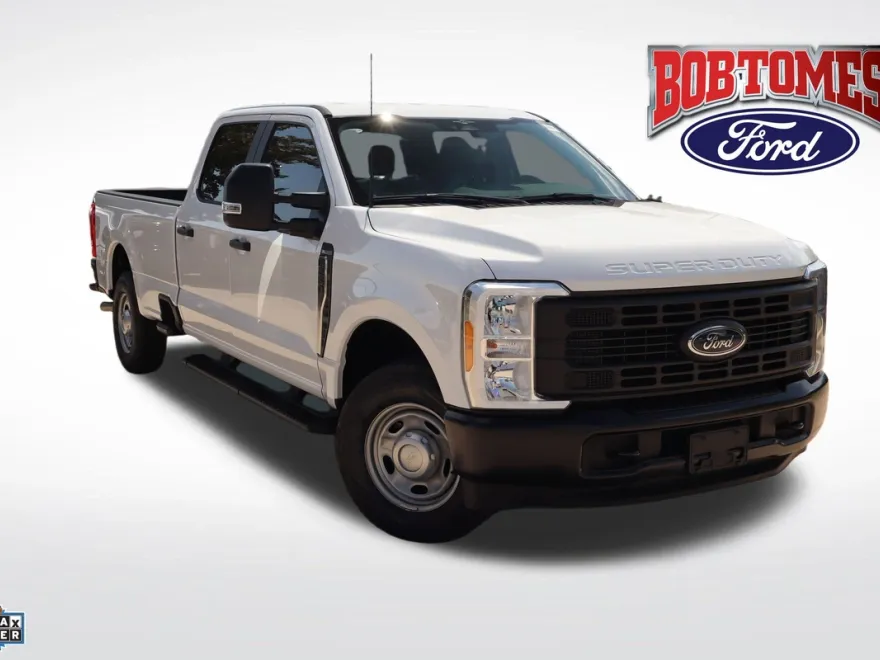 2023 Ford F-250 photo 1