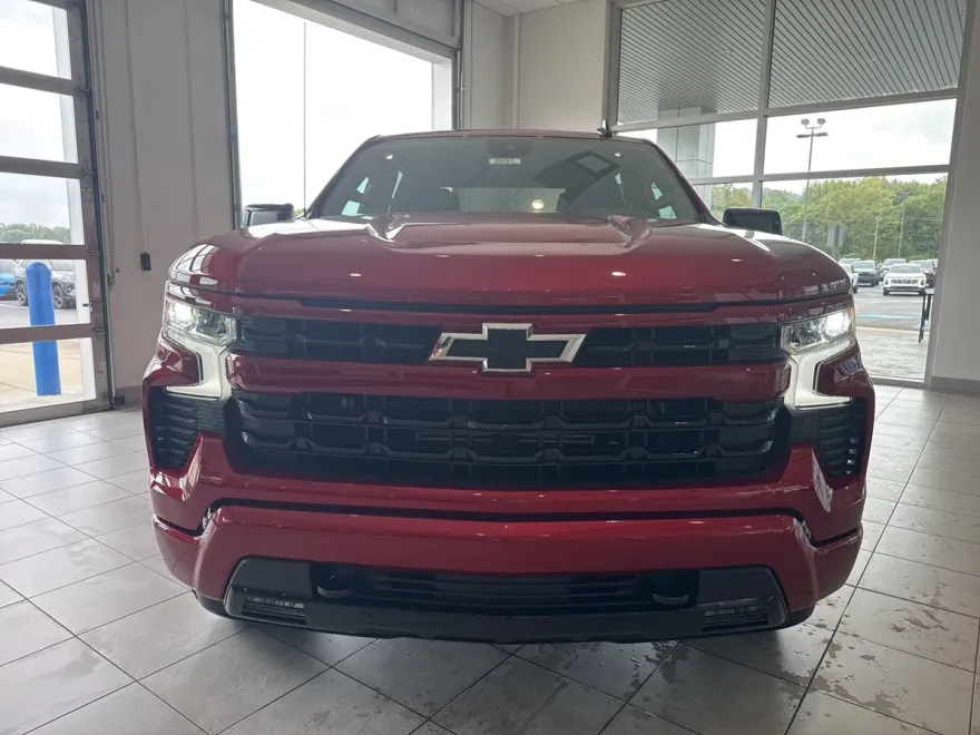 2026 Chevrolet Silverado 1500 RST photo 1